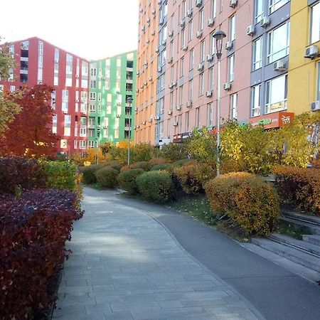 Positive Smile Studio Apartment In The Colorful Comfort Town Residental Complex. Kt-06. Kiev Eksteriør bilde