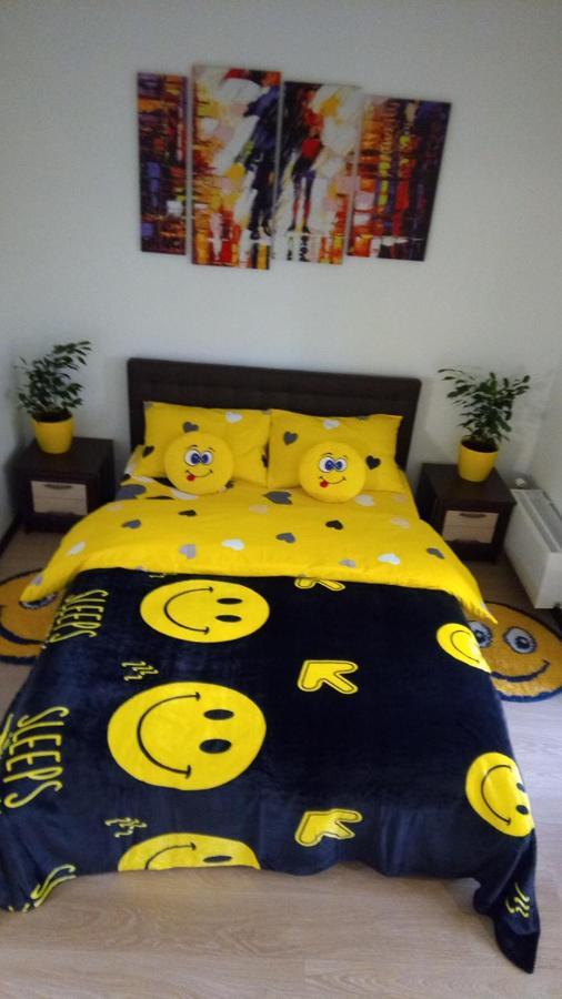 Positive Smile Studio Apartment In The Colorful Comfort Town Residental Complex. Kt-06. Kiev Eksteriør bilde