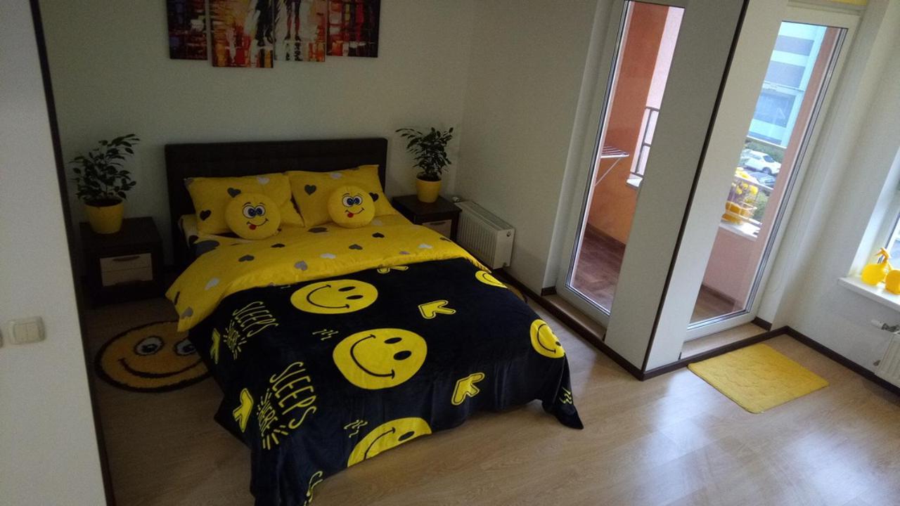 Positive Smile Studio Apartment In The Colorful Comfort Town Residental Complex. Kt-06. Kiev Eksteriør bilde
