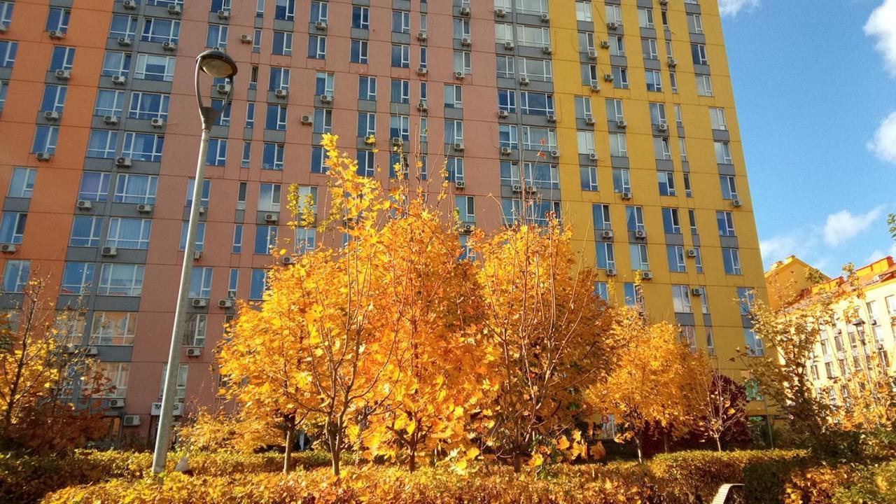 Positive Smile Studio Apartment In The Colorful Comfort Town Residental Complex. Kt-06. Kiev Eksteriør bilde