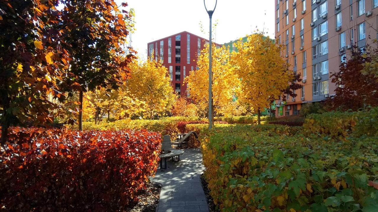 Positive Smile Studio Apartment In The Colorful Comfort Town Residental Complex. Kt-06. Kiev Eksteriør bilde