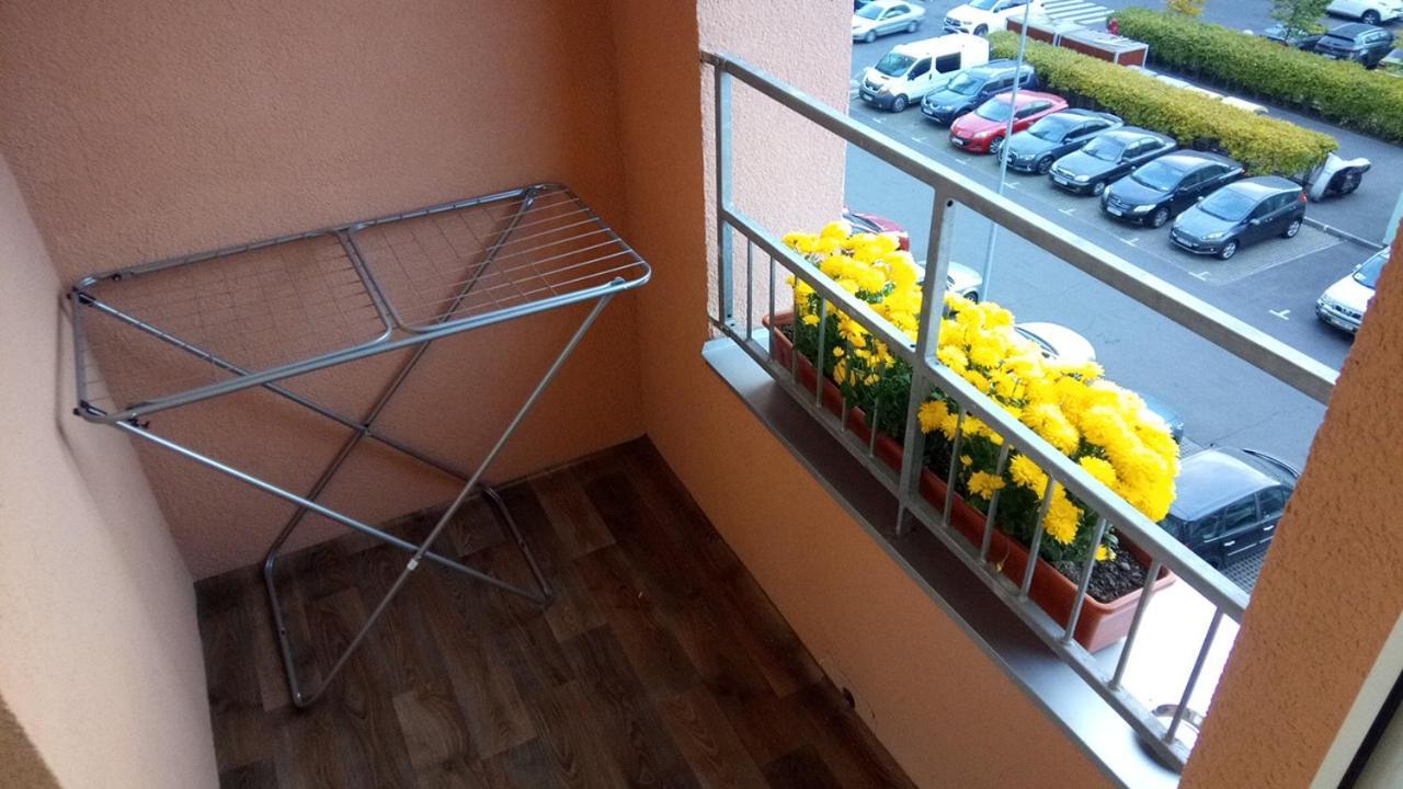 Positive Smile Studio Apartment In The Colorful Comfort Town Residental Complex. Kt-06. Kiev Eksteriør bilde